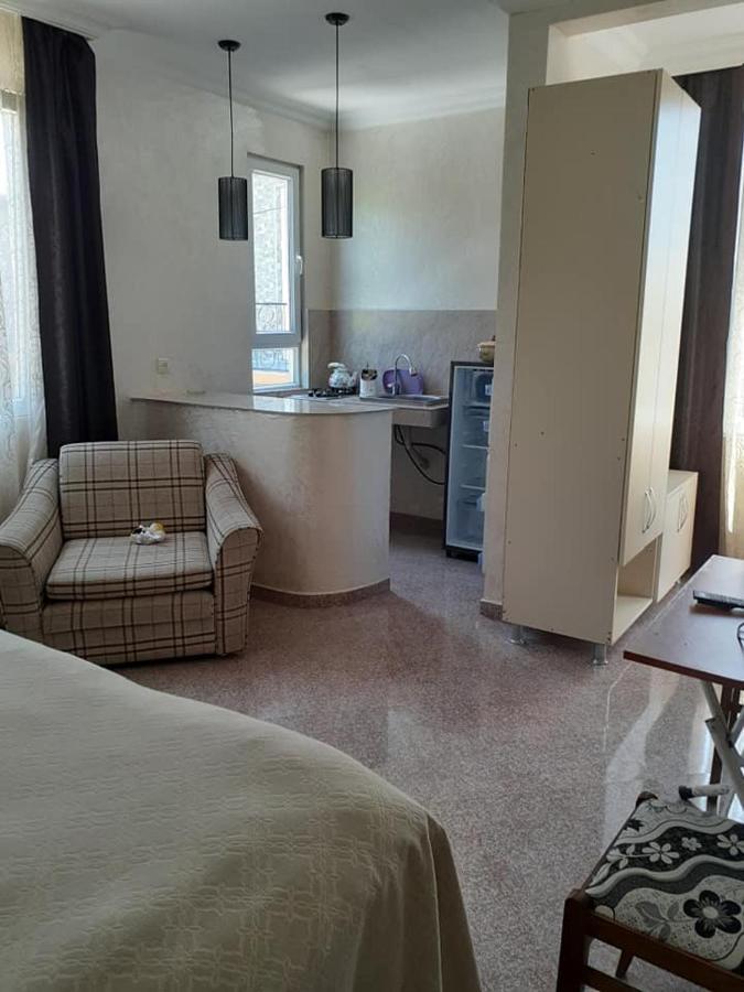 Guest House "Sulo" Kobuleti Εξωτερικό φωτογραφία
